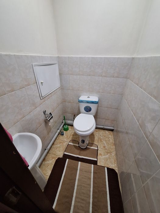 Uy sotiladi sergili 5 A 27 dom