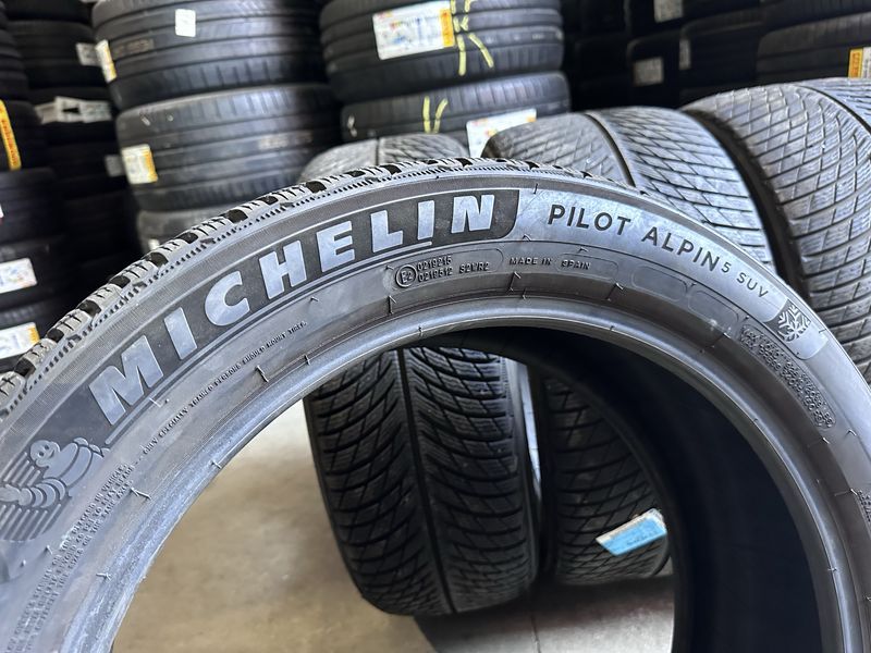 285/40/20//255/45/20 MICHELIN