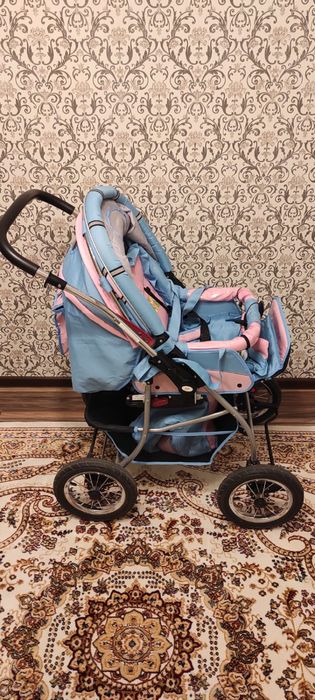 Детская коляска
