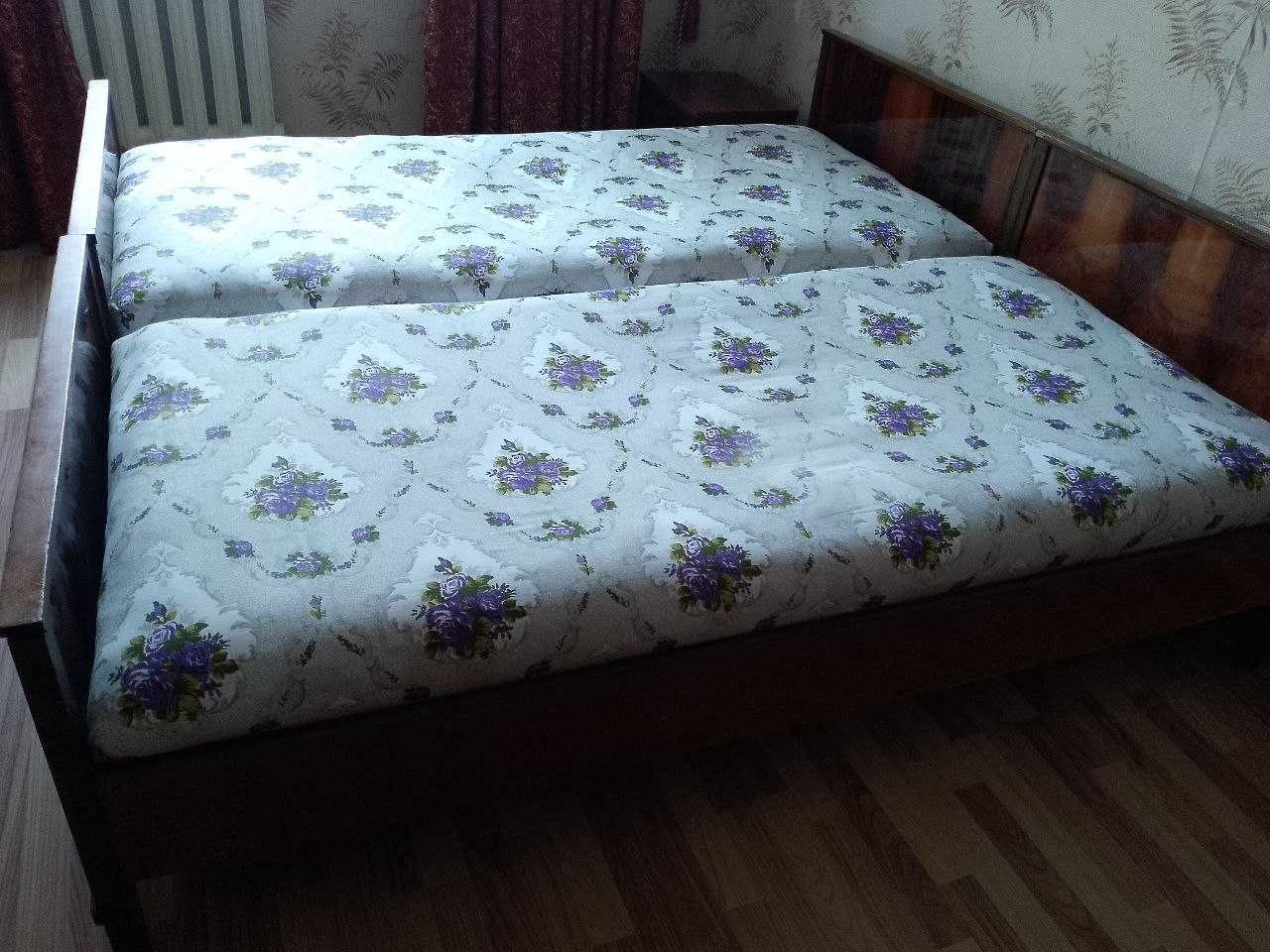 Продаются кровати в отличном состоянии