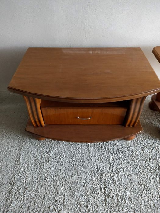 Холна маса и тв поставка