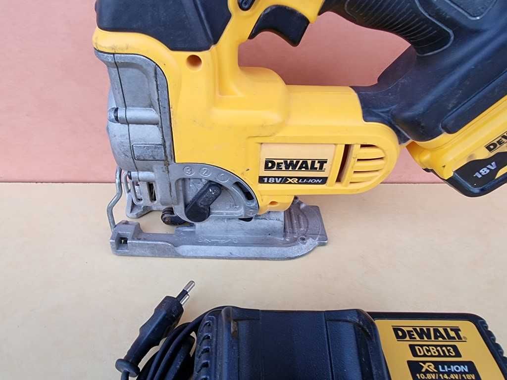 Dewalt DCS 331 - акумулаторен прободен трион /зеге/