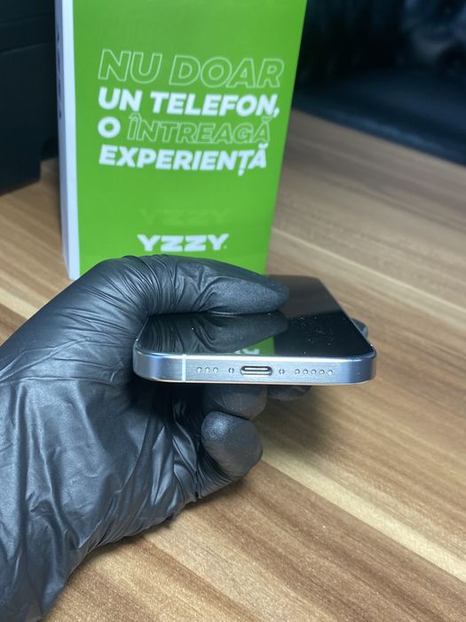 iPhone 15 Pro / 256 GB / Sănătate baterie 91% / Foarte bun