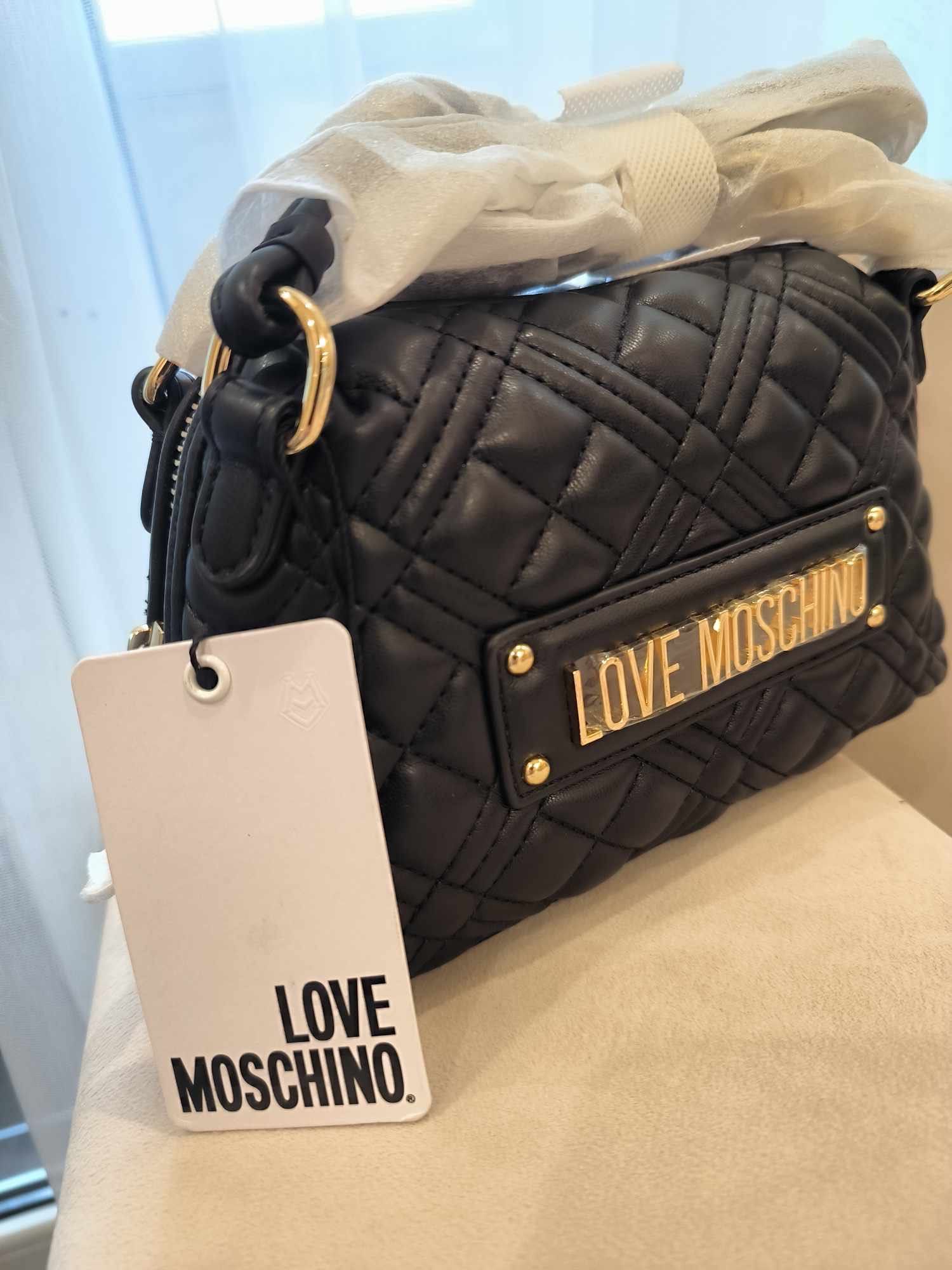 Дамска чанта Love Moschino
