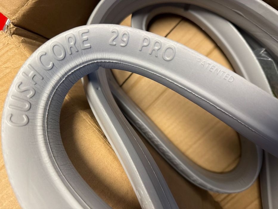 Cush Core Pro 29” + valve tubeles insertii cauciucuri ebike mtb Noi