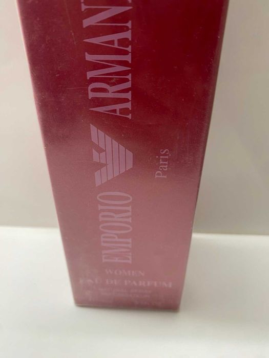 Дамски Парфюми .