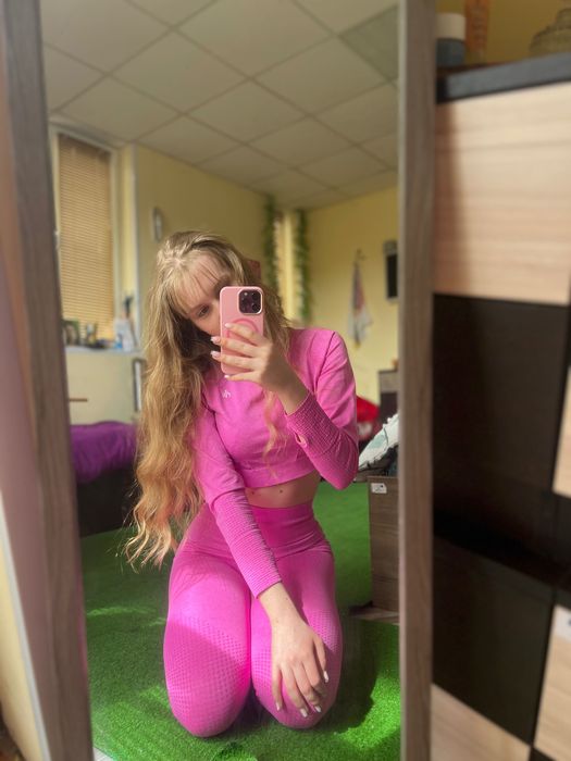 Нов спортен сет в розово на ActiveWoman