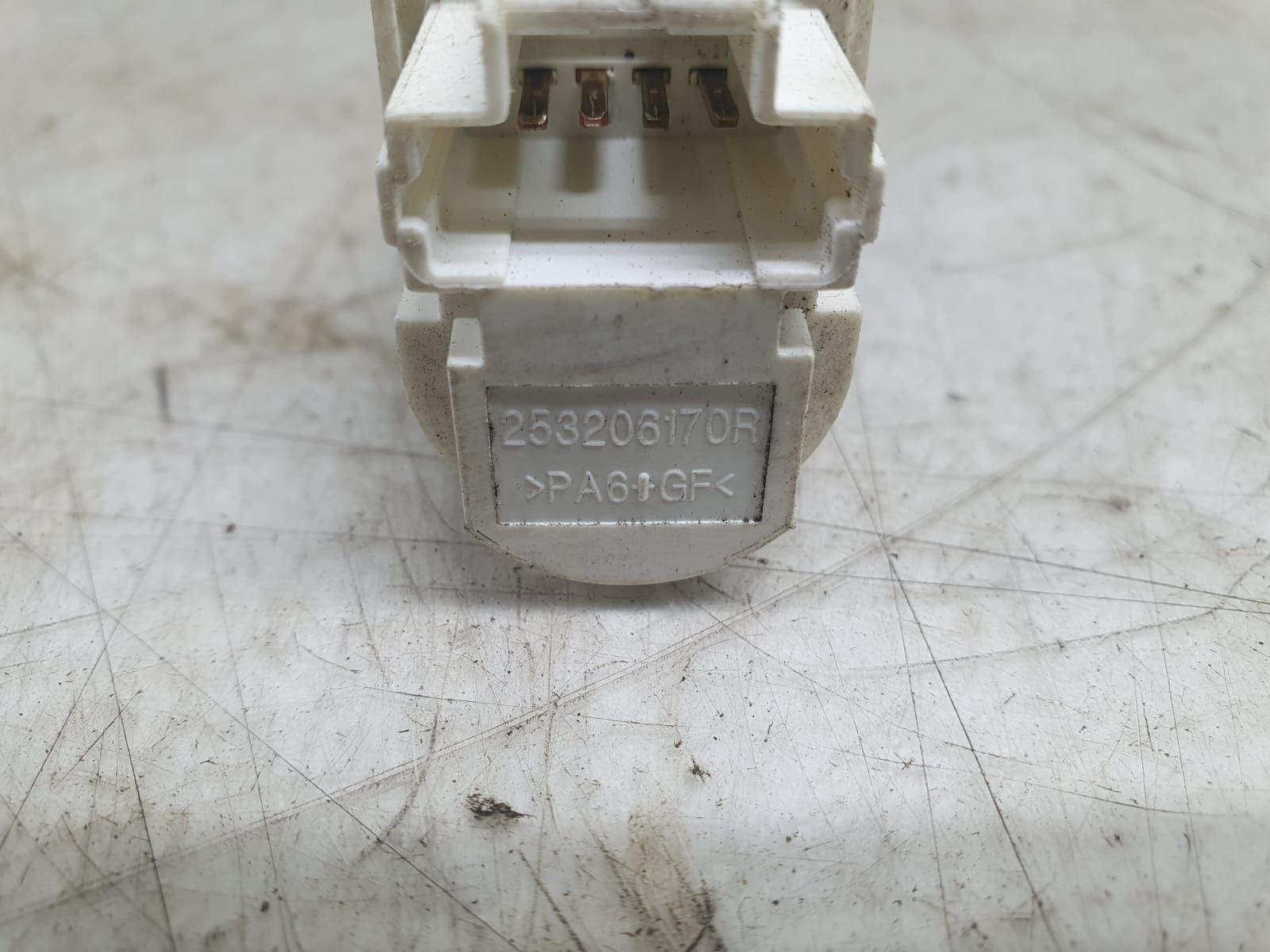 Comutator lumini frana 253206170r Dacia Sandero 2 [2013 - 2016]