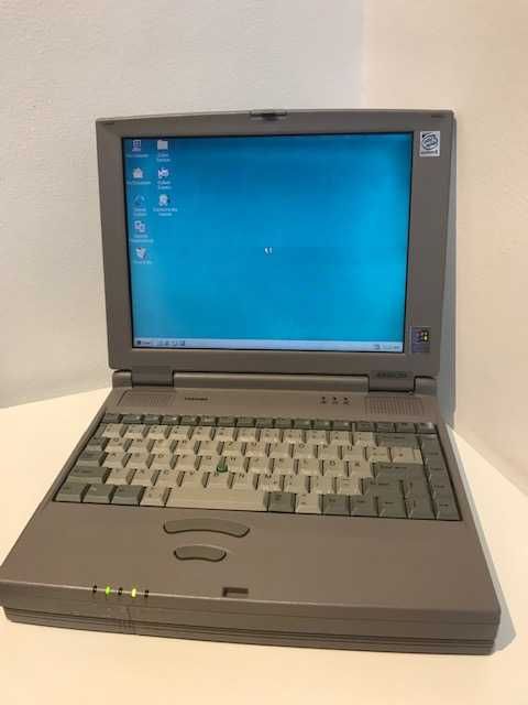 Laptop Toshiba S4000CDS 1997 - de colectie