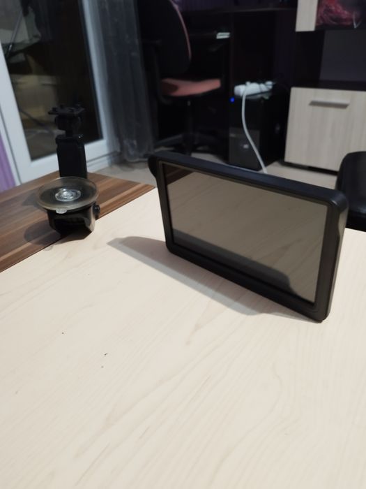 Навигация Venbes 7 инча.