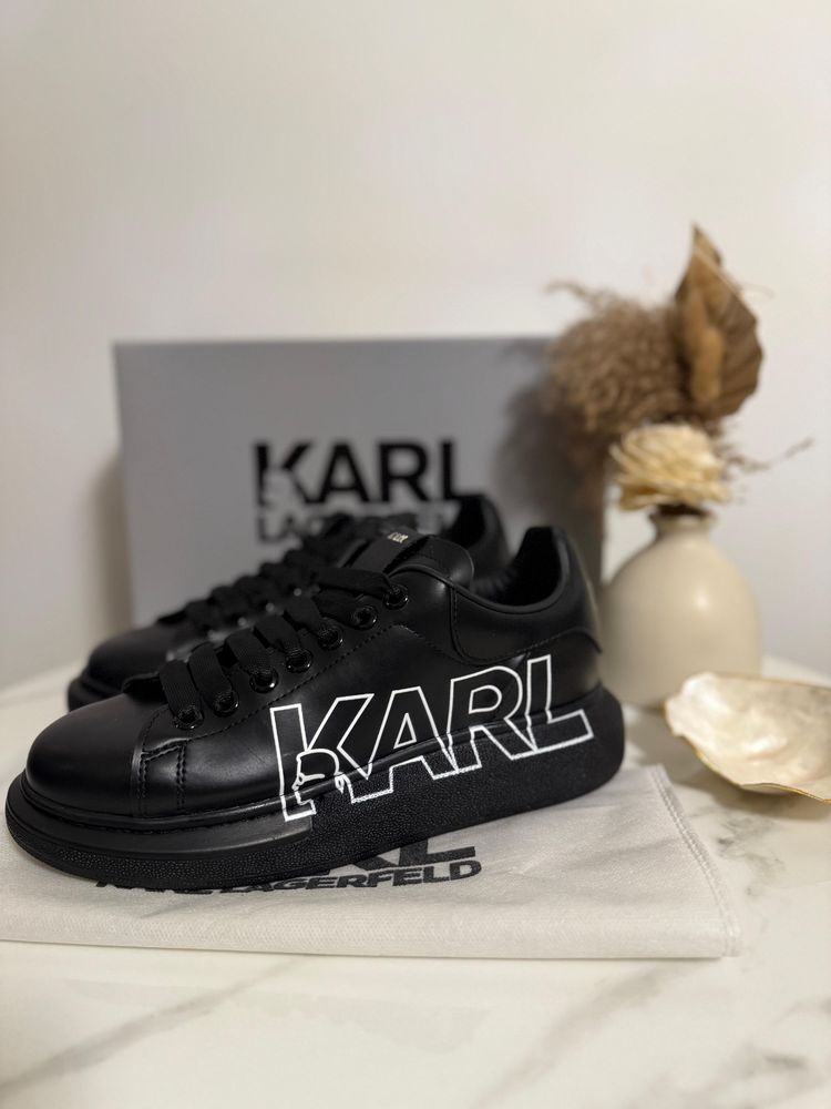 Karl Lagerfeld Full Black