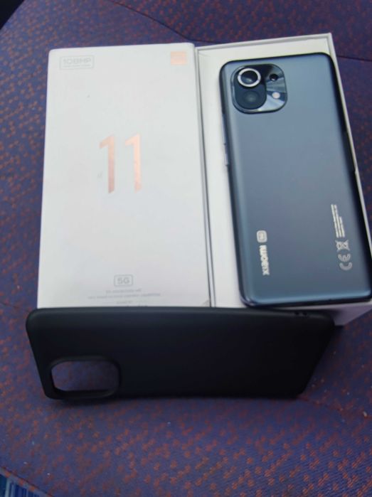 Продавам/Бартер-Xiaomi Mi 11/8-256/,запазен.