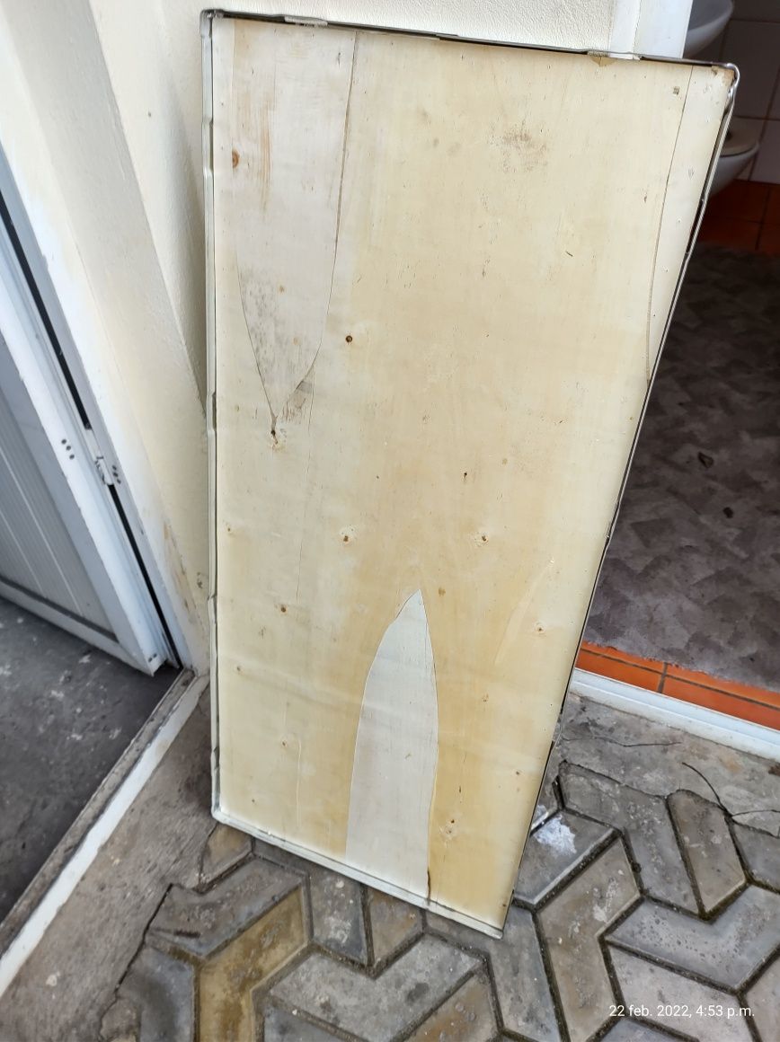 Cutie lemn  ramforsari metaliceambalaj dimensiuni 112/52/49 cm