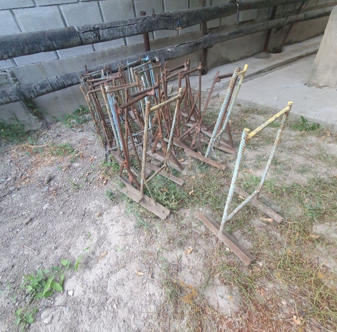 Продается железные ножки
