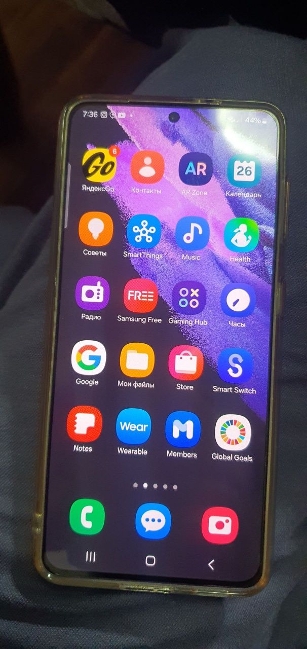 Продам самсунг S21