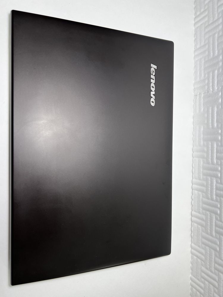Мощный и быстрый ноутбук Lenovo Core i7/12gb/512gb SSD/1Tb/GT 740m 2gb