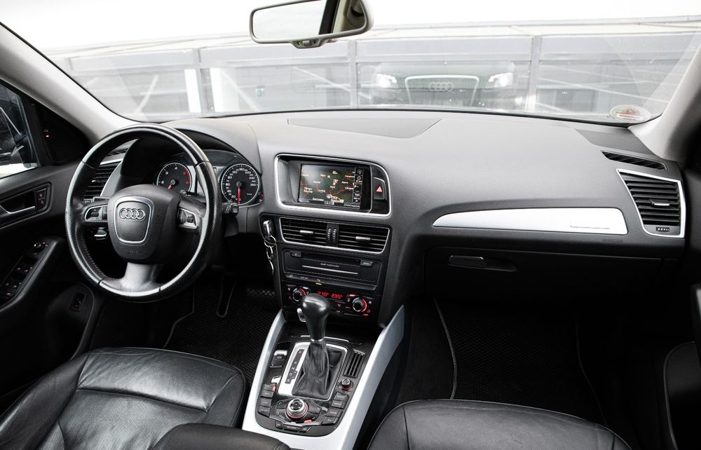 Audi Q5 Quattro 2.0 Diesel, 170 cai putere, 2010