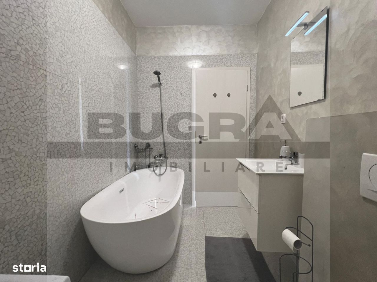 Apartament de 2 camere, 40mp, parcare, zona Beta Residence