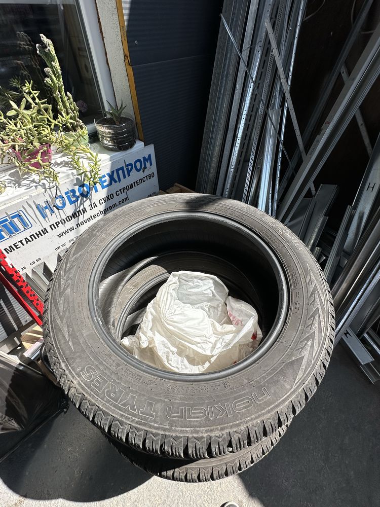 Зимни гуми 18” 235/55/18