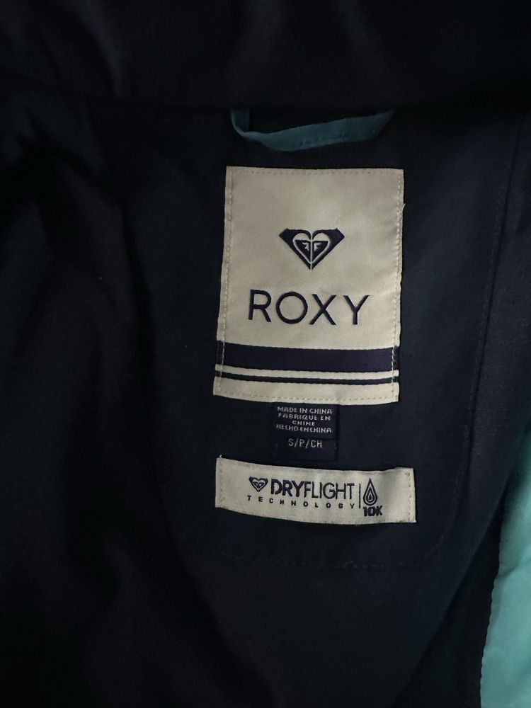 Ски екип Roxy с качулка