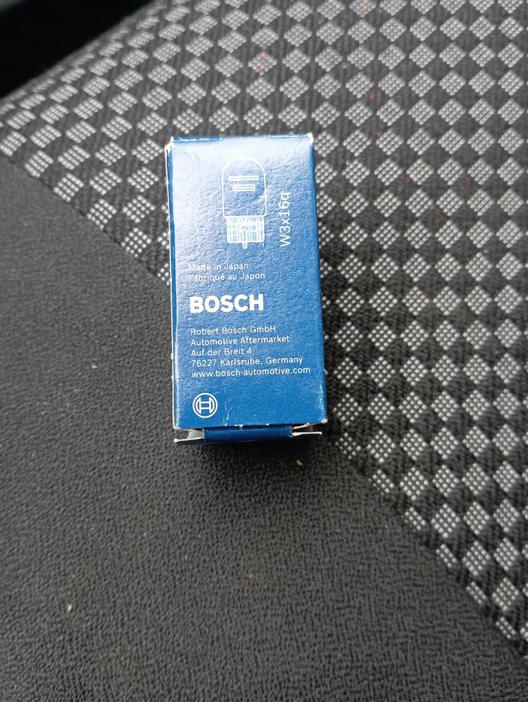 Продам новую лампочку двух контактную для авто.