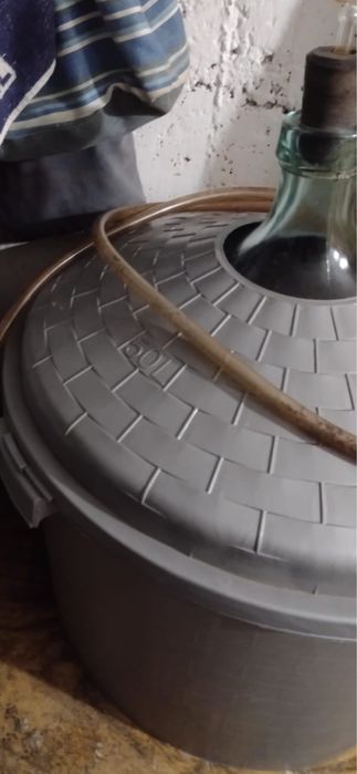 Damigene de vanzare 50L