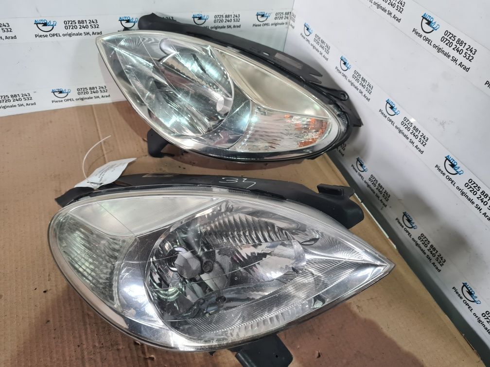 Far faruri stanga dreapta Citroen XSARA Picasso 2004-2010