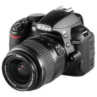 продам фотоаппарат Nikon 3100 c внешней вспышкой