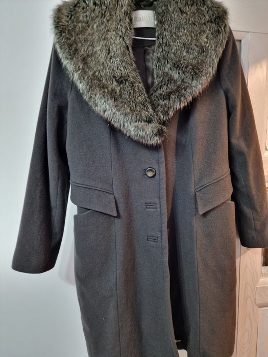 Palton elegant cu blanita