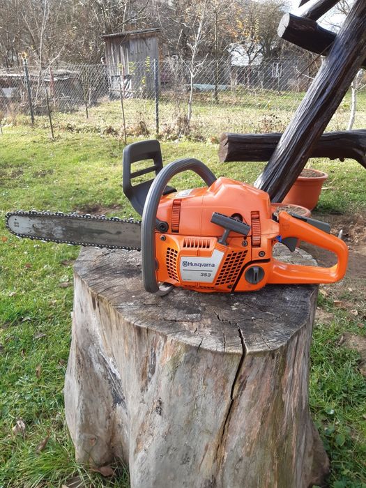 Vînd drujba husvarna 353.