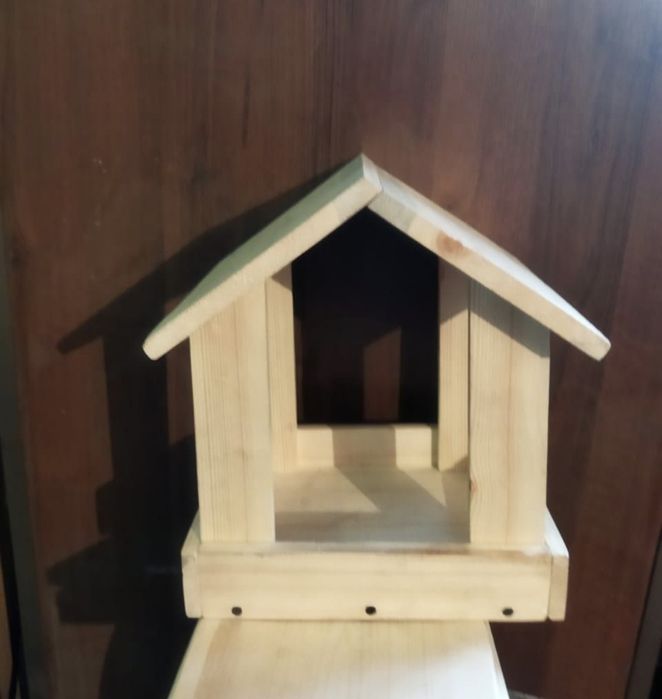 Кормушка для птиц