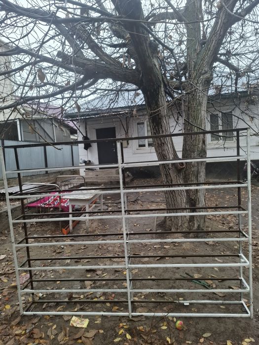 Продам полка железный