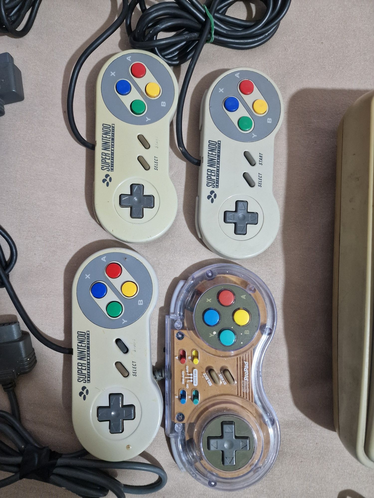 Snes комплект с дискети и джойстици
