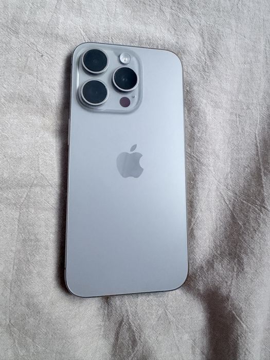 Iphone 15 pro 256гб