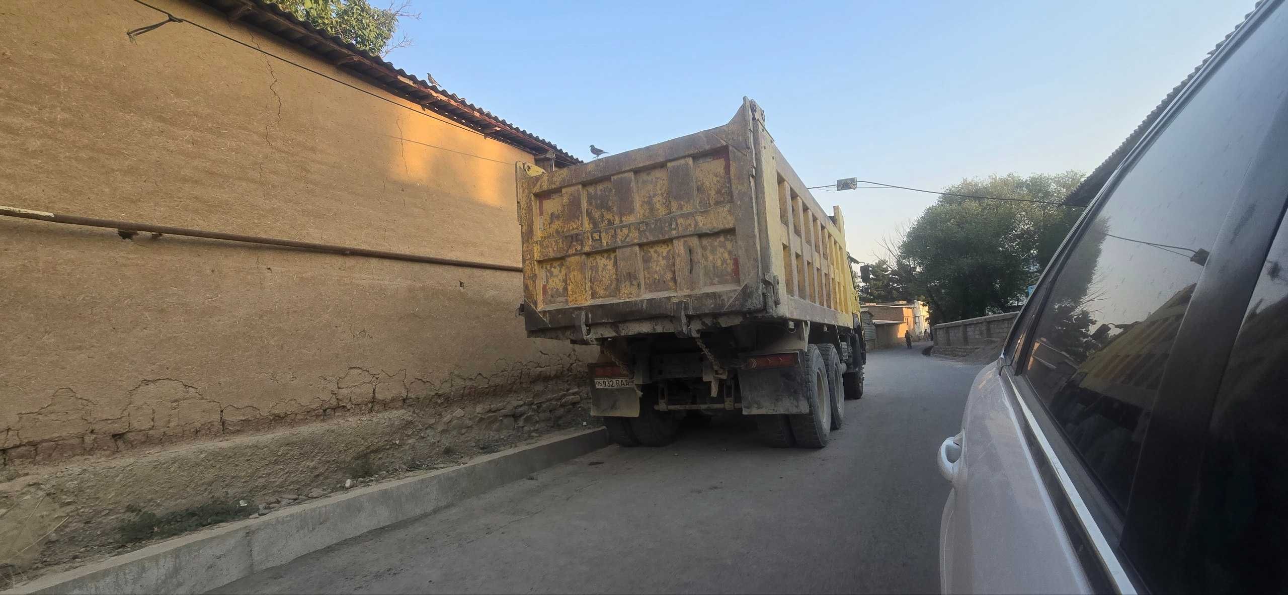 Автомашина сотилади