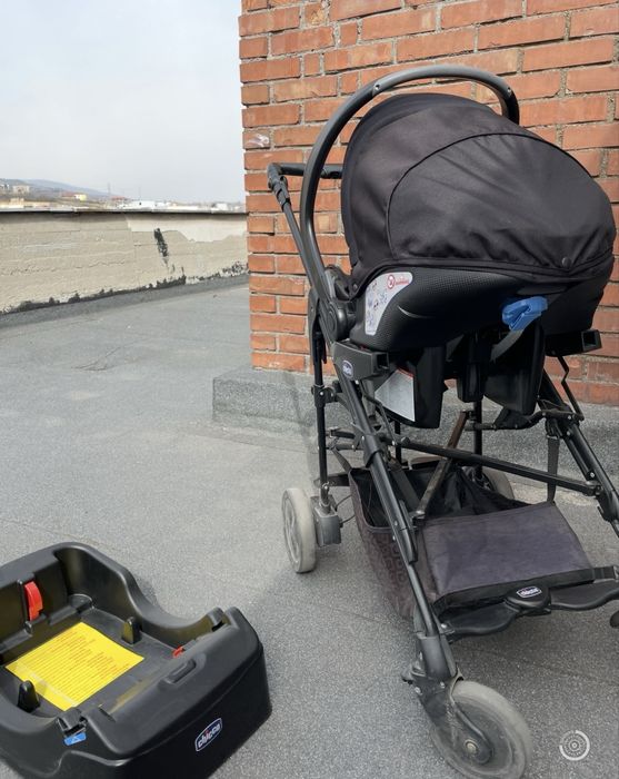 Бебешка количка chicco