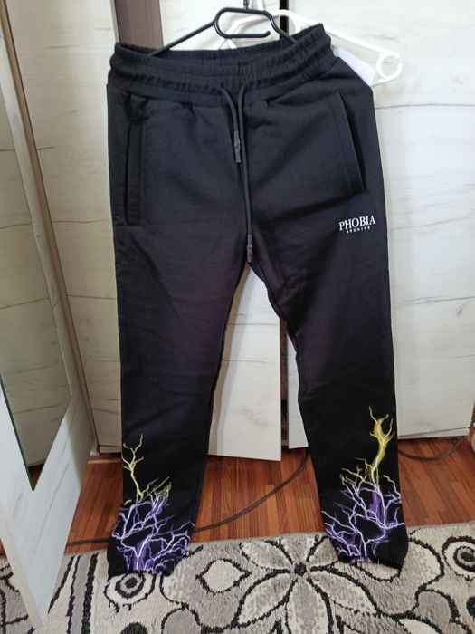 Haine de firma noi cu eticheta diferite marimi