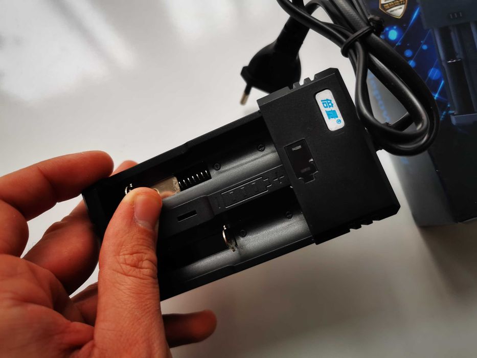 Incarcator nou dublu baterie 18650 16340 3.7v 14500 10440 acumulator