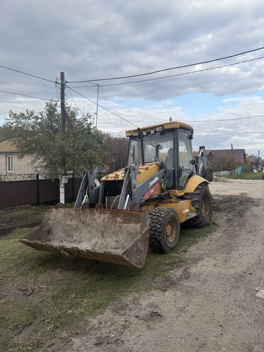 Погрузчик-эксковатор