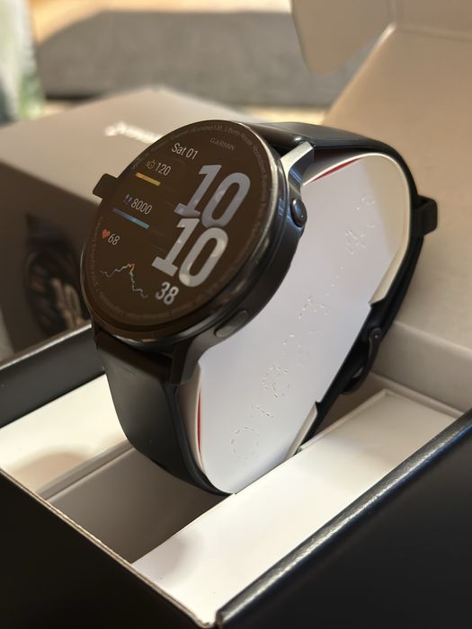 Garmin Venu 4 – 45 mm, în stare excelentă