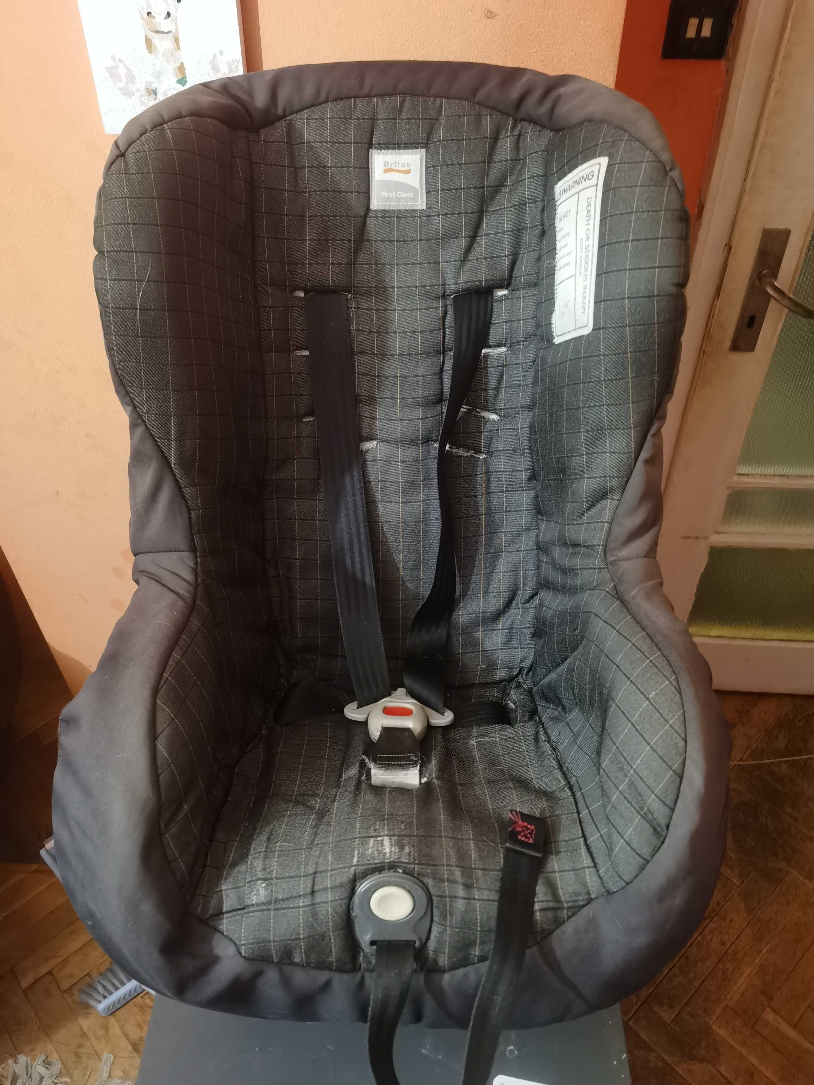 Britax  first class детско столче за автомобил