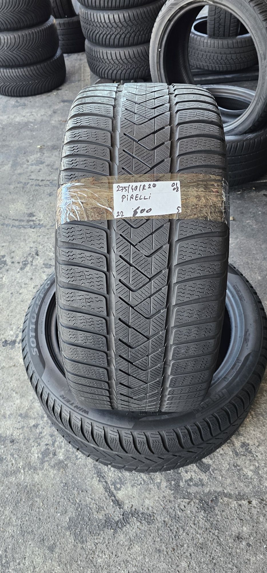 275 40 R 20 Pirelli Iarna