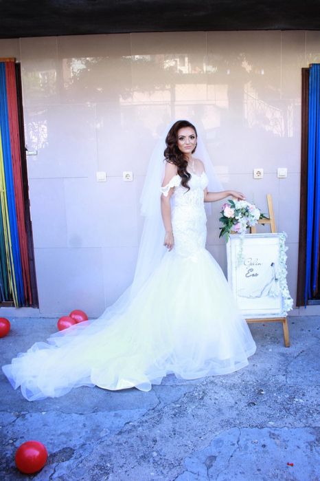 Булчинска рокля……