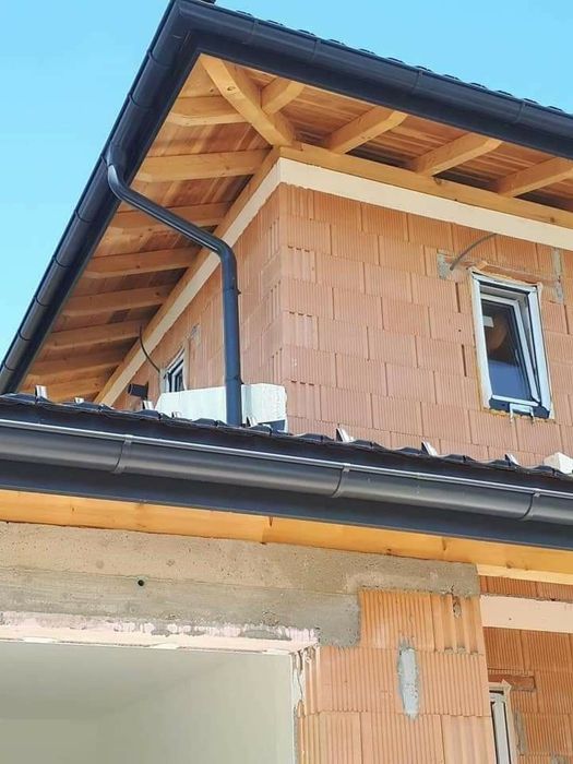 Firma Autorizata în Domneniul Acoperișuri și reparati