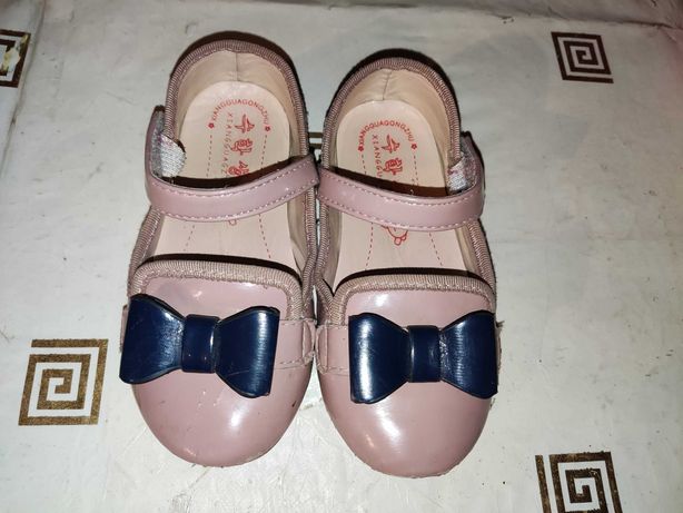 Летняя детская обувь 19 размер, метро Москва