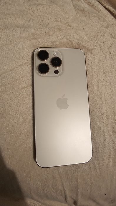 Iphone 16 Pro Max 256GB GOLD