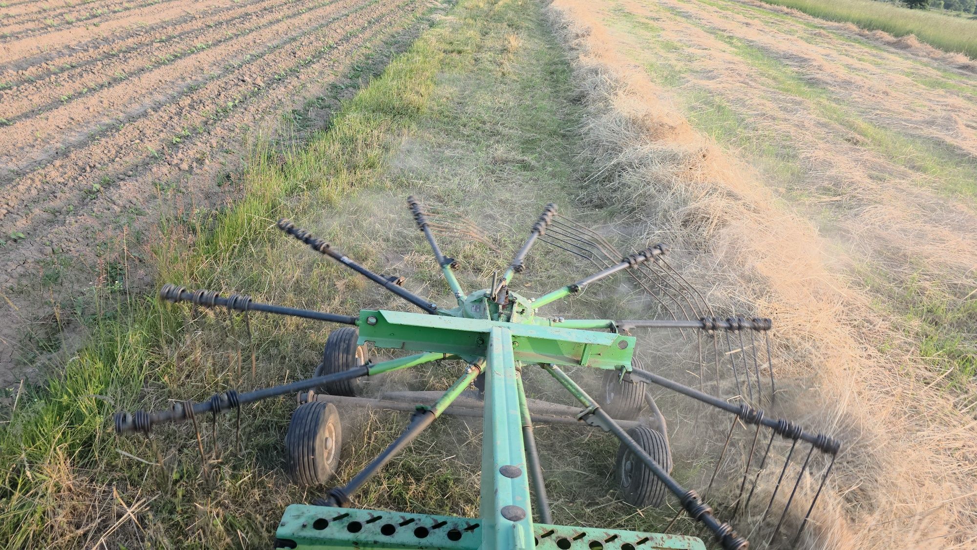 Grebla Greblatoare adunat 3m metri Fella Deutz Fahr Kuhn baie ulei