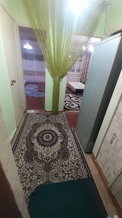 Uy sotiladi Navoiy viloyati zarafshon shahardan