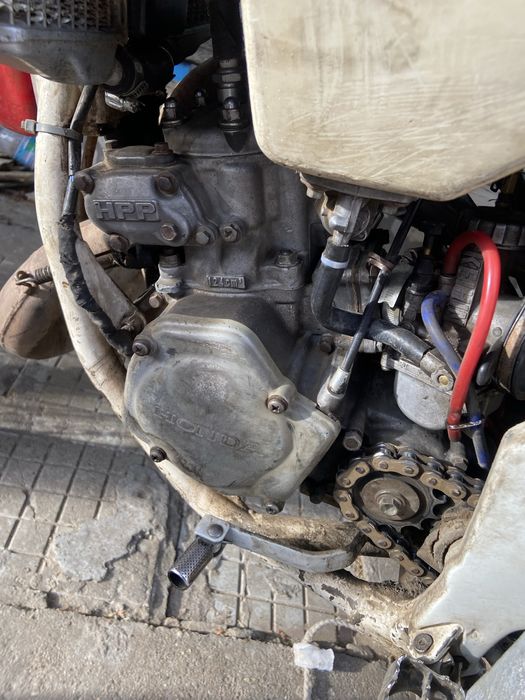 Продавам Honda cr 125r с fmf       спешно !!!