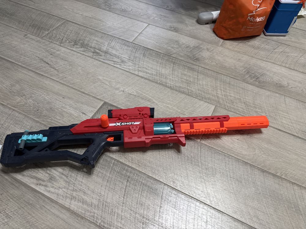 Пистолет xshot игрушка